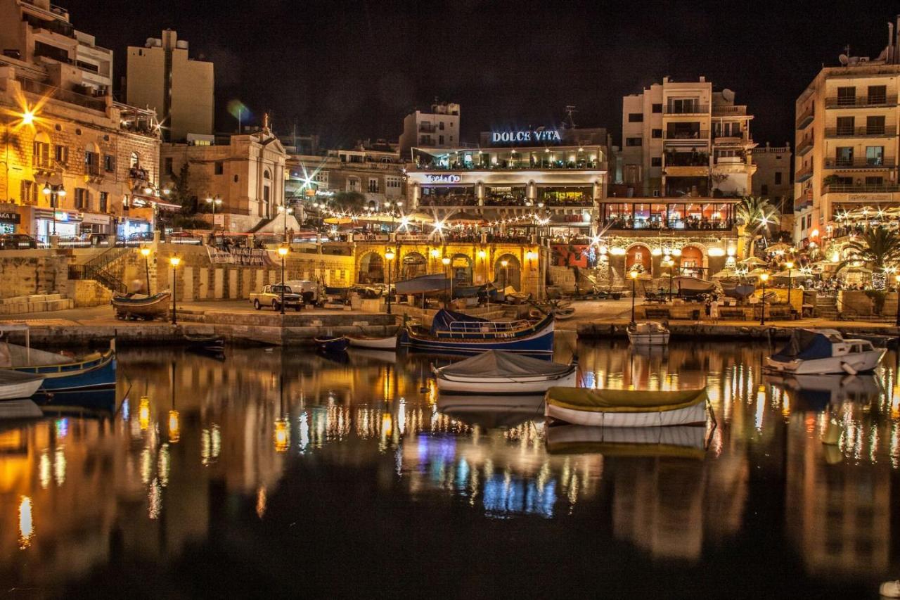 Picturesque Sliema Pad Steps From The Seafront Apartment Exterior photo