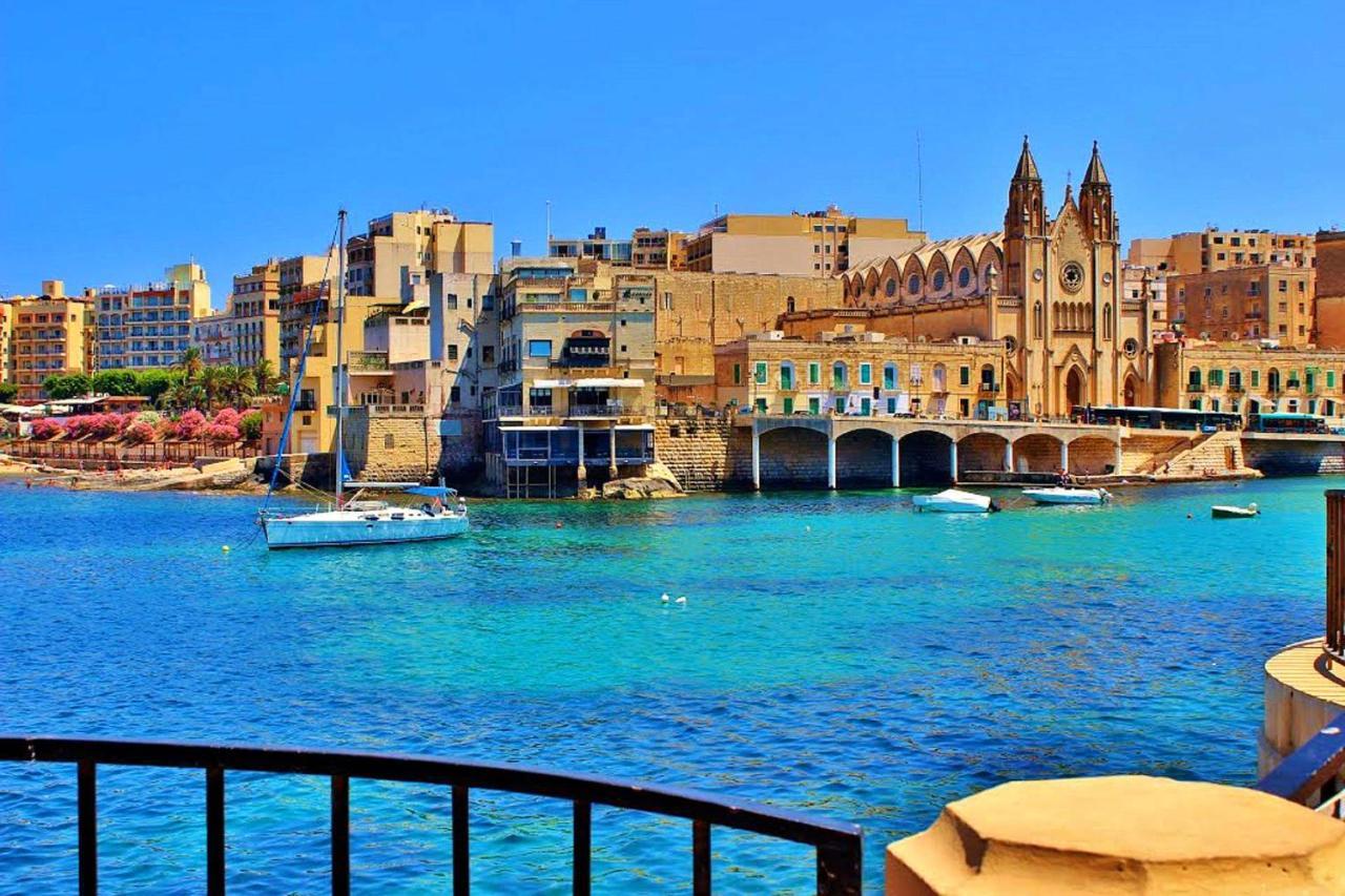 Picturesque Sliema Pad Steps From The Seafront Apartment Exterior photo