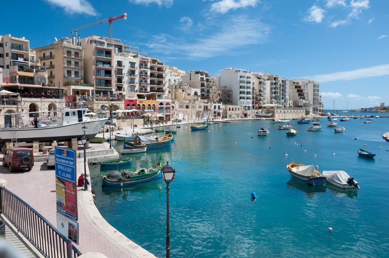 Picturesque Sliema Pad Steps From The Seafront Apartment Exterior photo